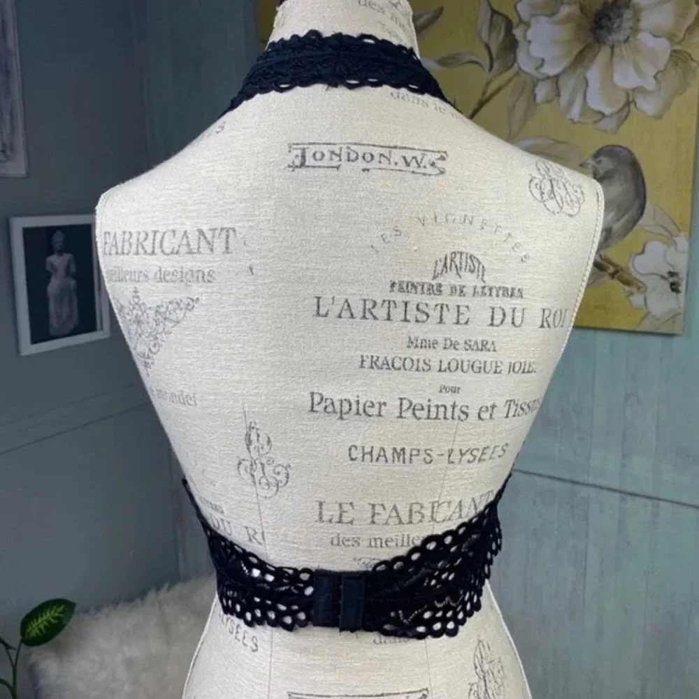 NWOT ZENANA OUTFITTERS Lace Halter Bralette Black L Fairy Grunge Boho Festival - Picture 15 of 16